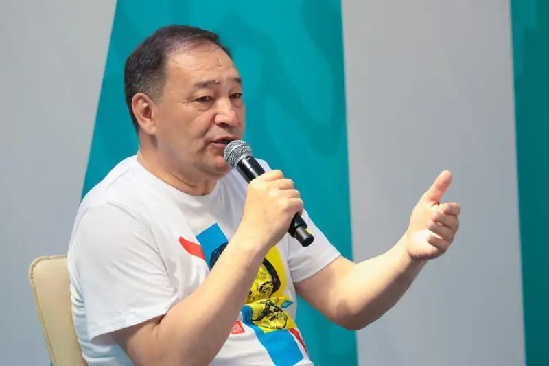 Aýyl gúldense, jastar týǵan jerine oralady – vıtse-premer