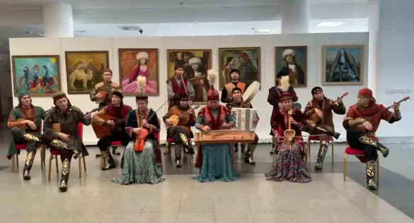 دينا نۇرپەيىسوۆا - 160 جىل: «قورقىت» ءانسامبلى كۇي شەرتۋ ەستافەتاسىن باستادى