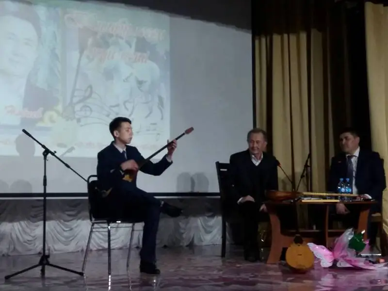 Оралда күйші Едіге Нәбиевтің кеші өтті