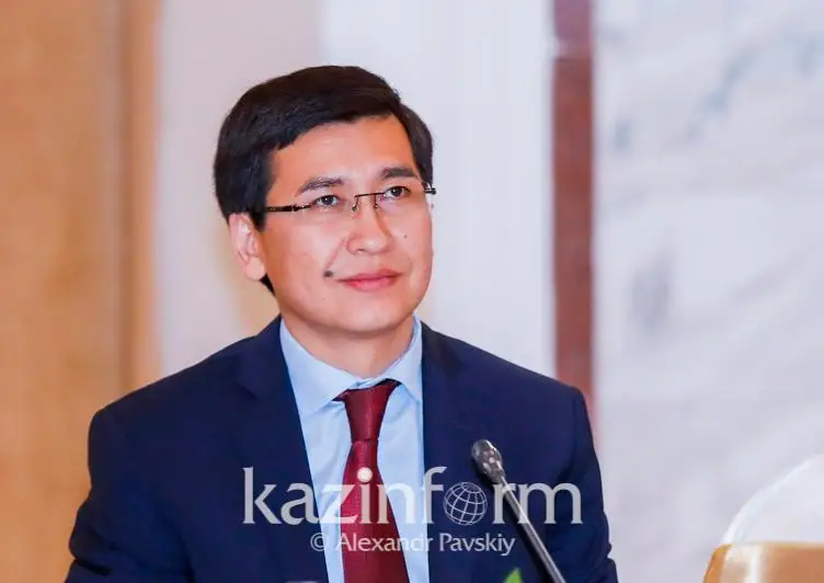 اسحات ايماعامبەتوۆتىڭ جاس تۇلەكتەرگە 3 كەڭەسى