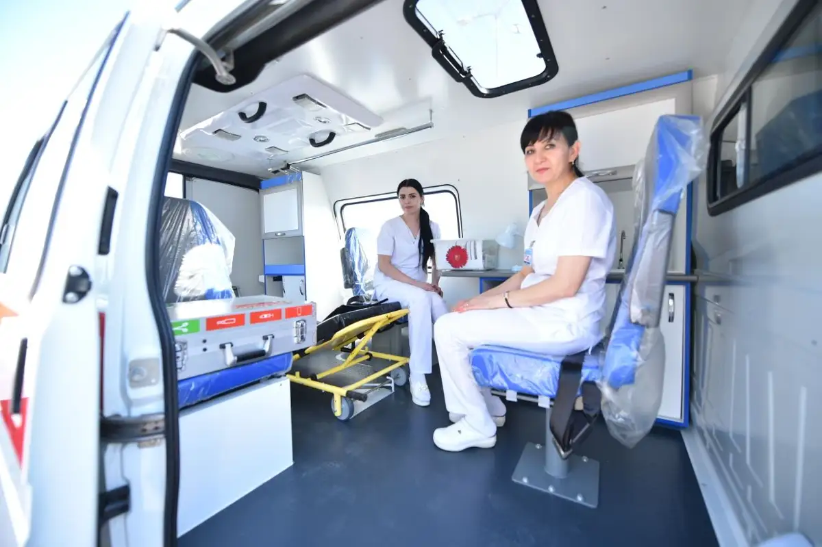 ОҚО медицина қызметкерлеріне 29 автокөліктің кілті тапсырылды