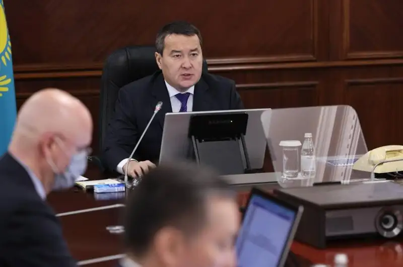 Ákimdikter 2023 jylǵy 1 maýsymǵa deıin stıhııalyq polıgondardy joıýy tıis - Úkimet