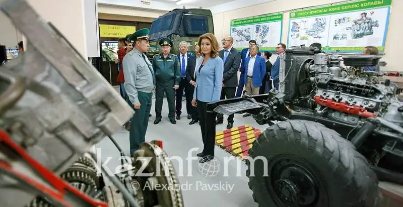 Дариға Назарбаева: Мықты армия соғыс үшін емес, қорғаныс үшін қажет