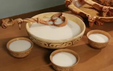 قىمىز قىرىق اۋرۋعا ەم