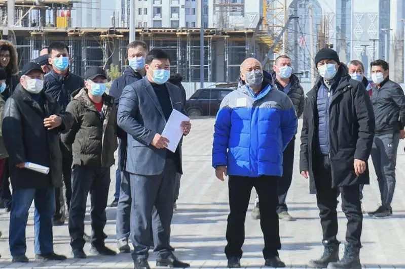 Bıyl Túrkistan oblysynda 10 myńǵa jýyq otbasy baspanaly bolady