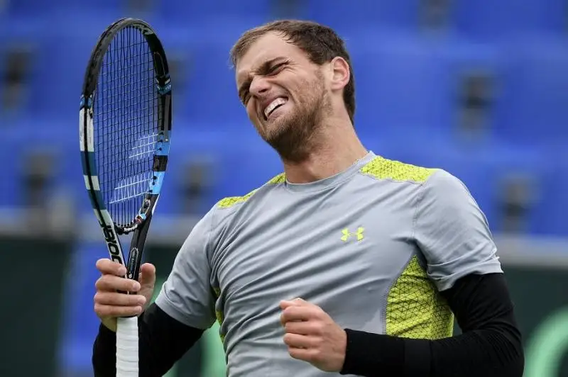 Казахстанский теннисист завершил выступление в турнире ATP в Белграде