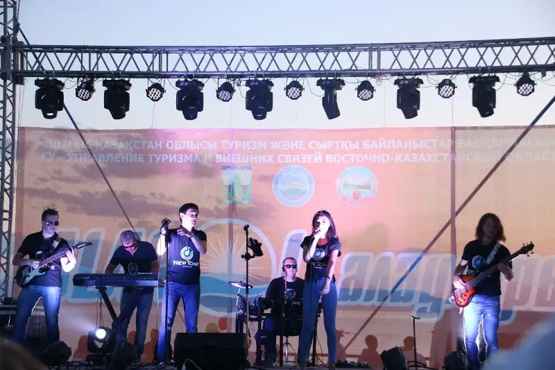 Алакөлдегі фестивальді 10 мыңнан аса демалушы тамашалады