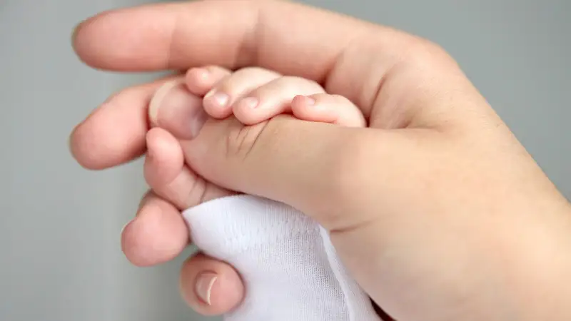 قازاقستاندا 10 جىل بۇرىن مۇزداتىلعان ەمبريوننان ءسابي دۇنيەگە كەلدى