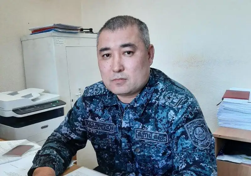 За спасение жизни поблагодарила полицейского жительница Кокшетау