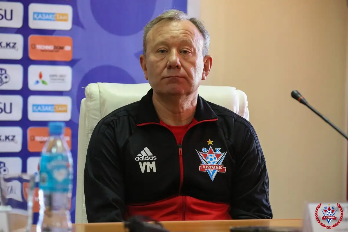 Сапарбаев футболшыларға: Жігіттерде намыс болуы керек