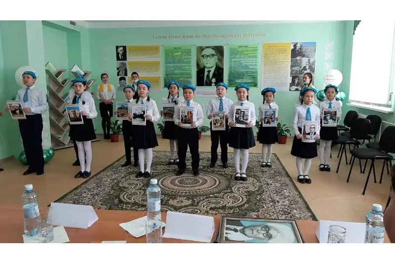 Имена Акжана Машанова и Токтара Аубакирова присвоены кабинетам в карагандинской гимназии аль-Фараби