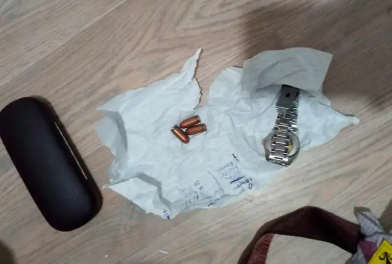Atyraýda teris dinı aǵymdy ustanatyn shetel azamaty oq-dárini zańsyz saqtaǵan