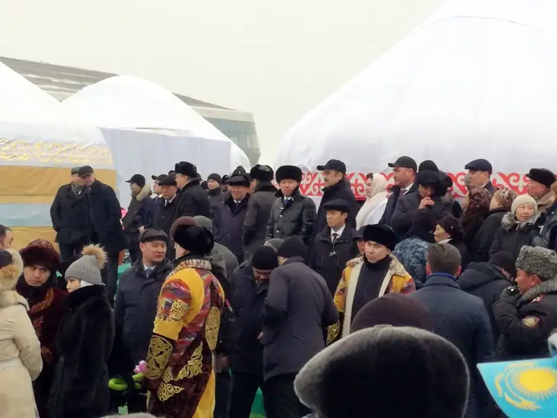 Астанадағы Наурыз: Президент киіз үйдегі дастарқан басында не туралы айтты