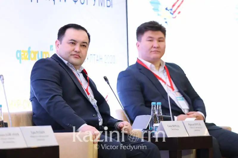 الەۋمەتتىك جەلىگە اقپارات جەتكىزۋ ءۇشىن ەمەس، لايك ءۇشىن جازادى - ساياساتتانۋشى