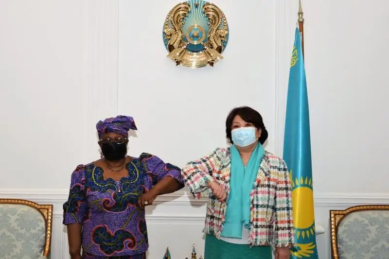 جانار ايتجانوۆا دۇنيەجۇزىلىك ساۋدا ۇيىمىنىڭ وكىلىمەن كەزدەستى