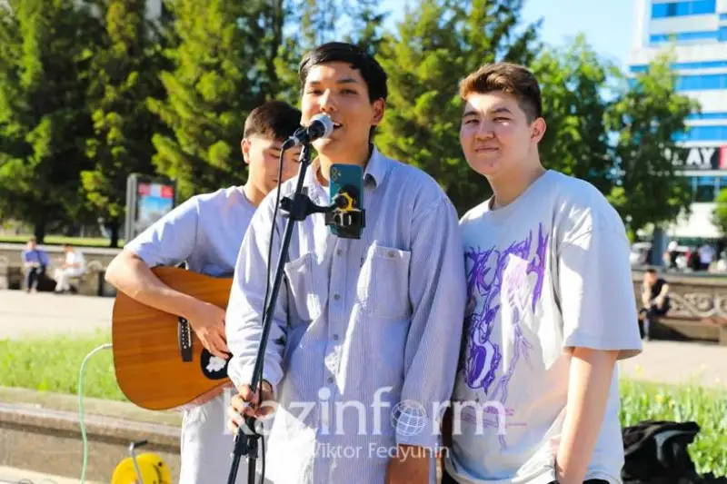 Как живут уличные музыканты