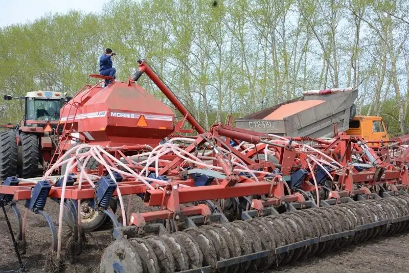 Aqmola oblysynyń agrotehnıkasy kóktemgi egiske daıyn