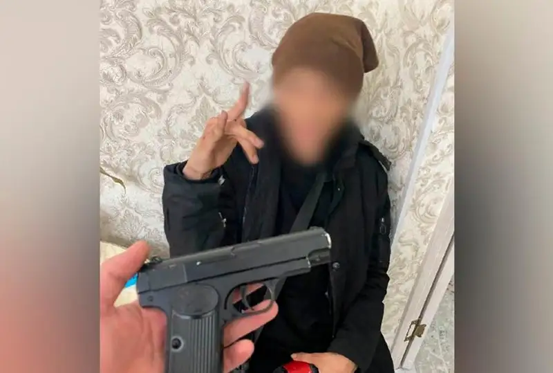 Taldyqorǵanda tapanshamen júrgen er adamǵa qatysty polıtsııa túsinik berdi