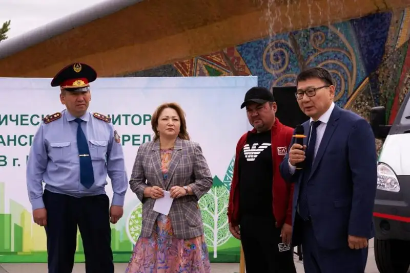 Elordada aýany lastaıtyn kólik ıelerine aıyppul salynady