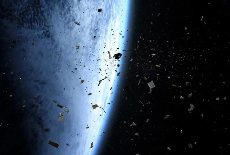 Технологию утилизации космического мусора запатентовали в России