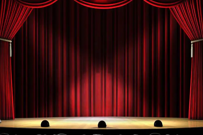 Túrkistandaǵy teatr sahnasynan tehnıkalyq aqaý shyqty