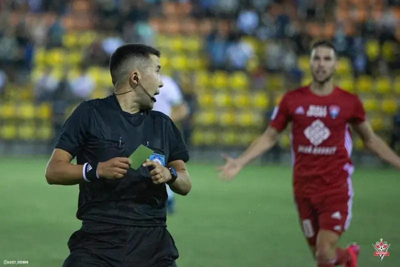 Казахстанские арбитры обслужат матч «Баварии»