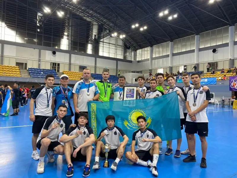 Сборная Казахстана завоевала «серебро» ЧМ по футзалу среди глухих