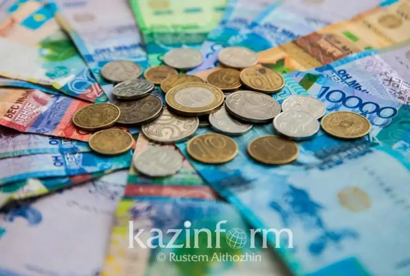 Более  877,6 млн тенге направлено на закуп учебников для школьников Тараза