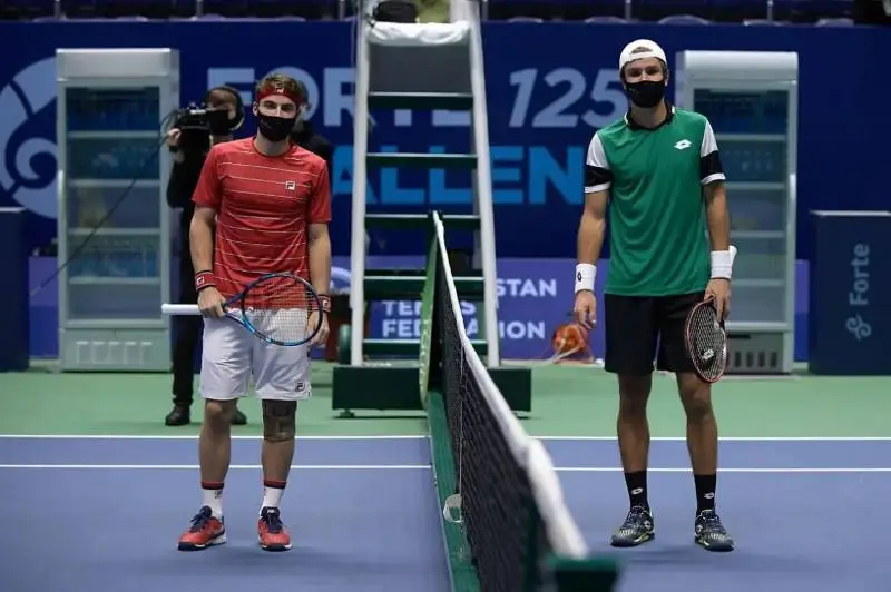 Казахстанские теннисисты не сумели выйти в четвертьфинал «Челленджера» в Португалии
