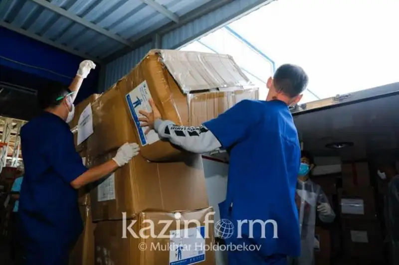 Қарағандыдан қостанайлықтарға гуманитарлық көмектің алғашқы партиясы жөнелтілді