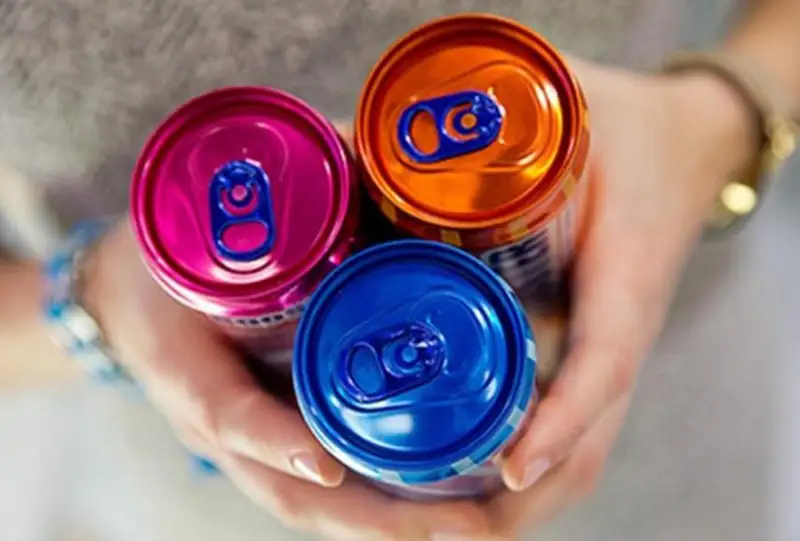 Энергетические и газированные напитки: о вреде, альтернативах и преимуществах отказа от них