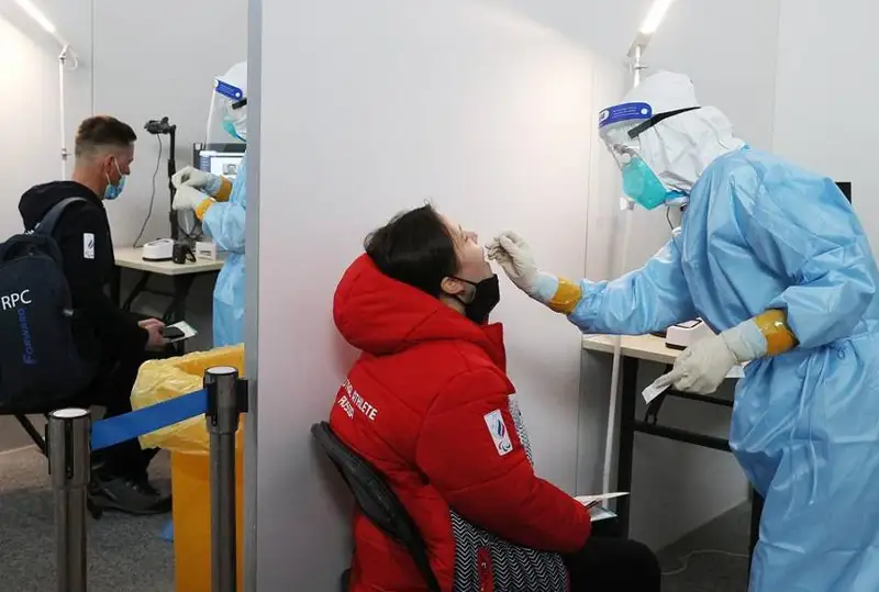 Смертность из-за коронавируса в мире опустилась до значения весны 2020 года