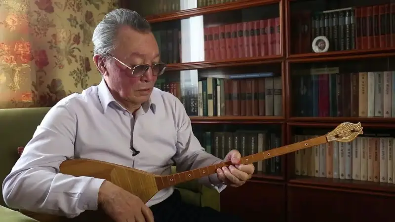 جازۋشى تولەن ابدىكتىڭ تۇشىمدى ويلارى