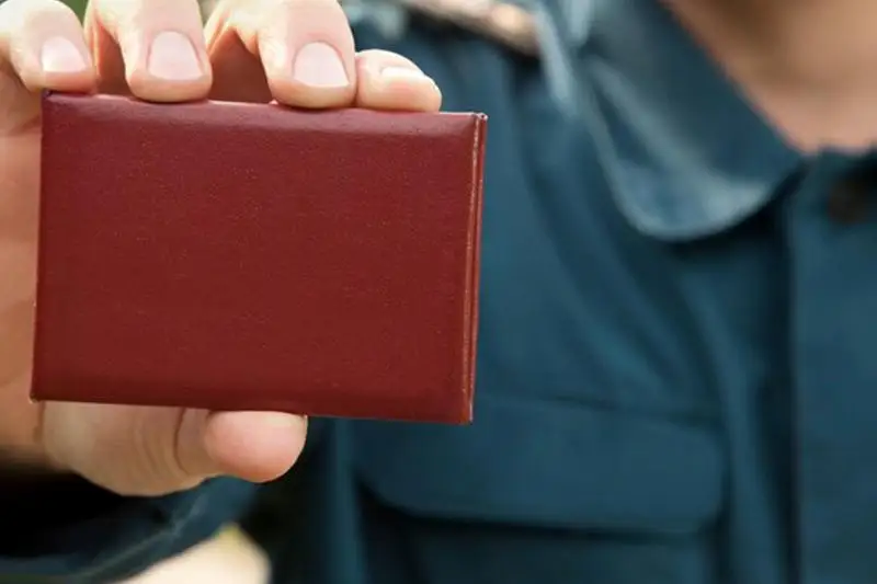 ماس كۇيىندە سىبايلاس جەمقورلىققا قارسى قىزمەت كۋالىگىن كورسەتكەن ادام انىقتالدى - اگەنتتىك