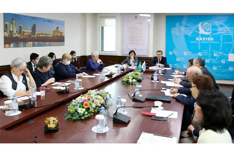 В КИСИ состоялось экспертное обсуждение на тему «Новый Казахстан: содержание и смыслы»