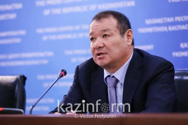 Óskenbaev: Jańa elektrolız jáne mys balqytý zaýytyn salý máselesi pysyqtalýda