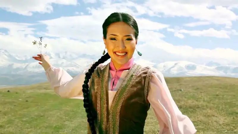 كۇلىپ ءجۇرۋدىڭ ءسىز بىلمەگەن 7 پايداسى