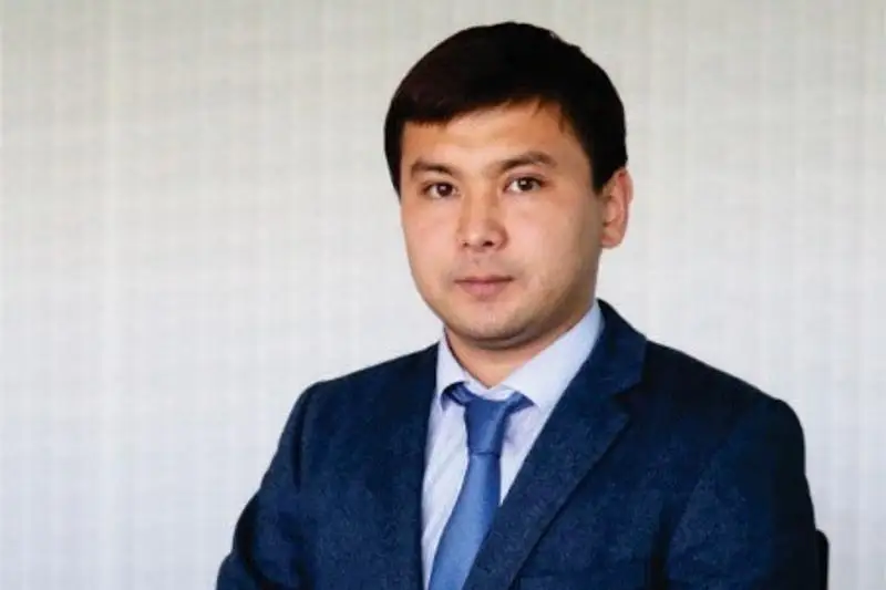 Что ждать от внеочередного съезда Nur Otan – мнение Уразгали Сельтеева