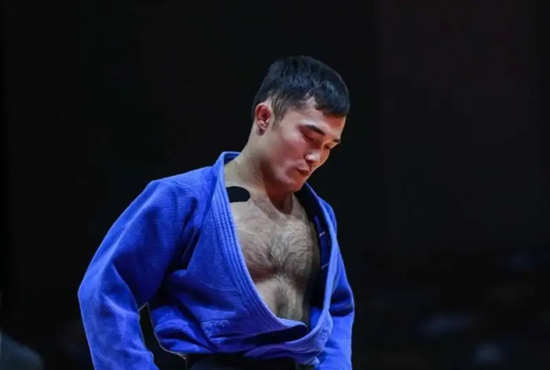Казахстан выиграл «золото» турнира по дзюдо серии Grand Slam в Загребе