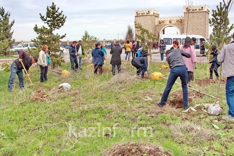 Боралдайдағы Сақ қорғандары 18-19 ғасырларда аяусыз тоналған  - Сержан Саров