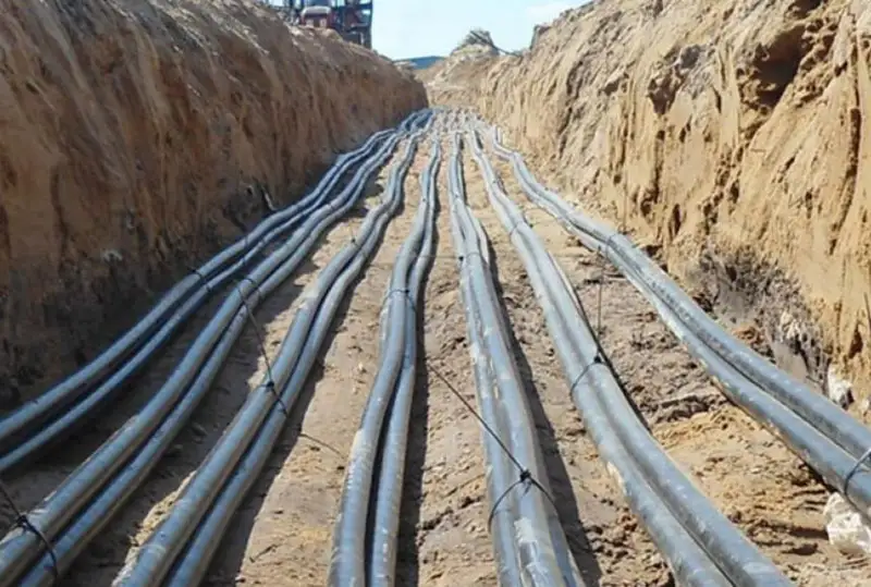 Обязать строителей дорог прокладывать линии связи предлагают в Казахстане