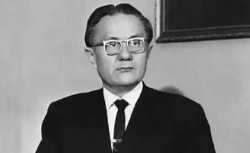 ءىلياس وماروۆ جايلى ءبىر ۇزىك سىر