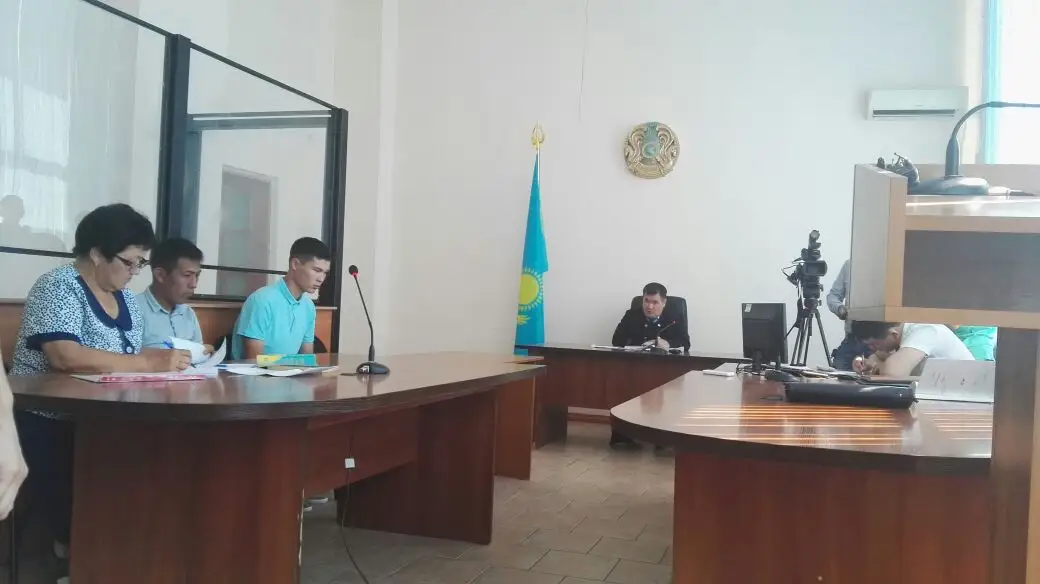 Танымайтын қызды алып қашпақ болған ақтөбелік сотталып жатыр