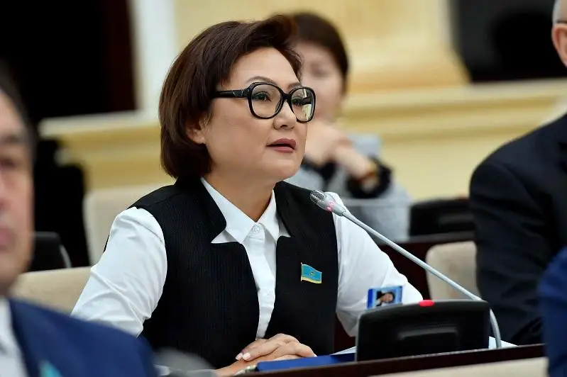 Дополнительно ужесточить наказание для педофилов требует сенатор