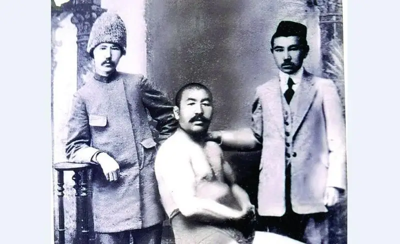 قىسىلتاياڭدا قاجىمۇقانعا قولداۋ كورسەتكەن ەكەۋ