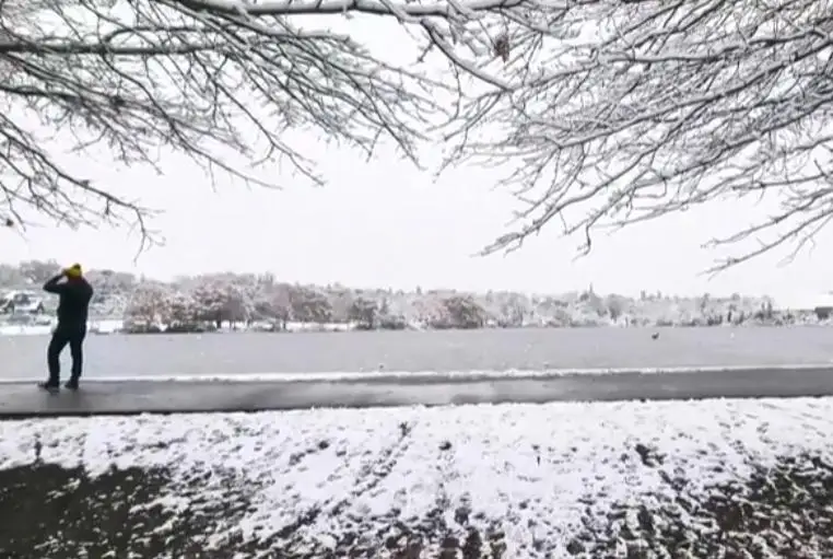 Непогода в Европе: на севере - метели, на юге - наводнения