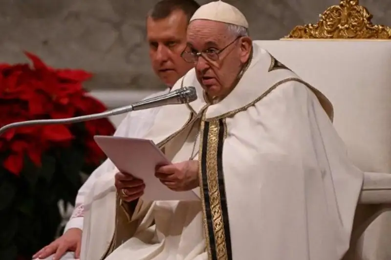 Папа Франциск: вифлеемские ясли открывают смысл Рождества