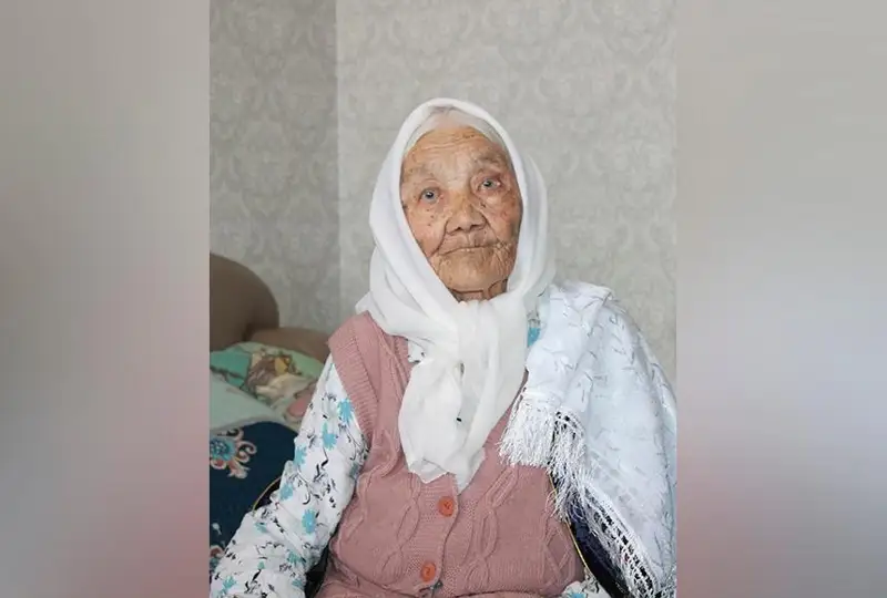 100-летняя бабушка сделала свой выбор в Жетысуской области