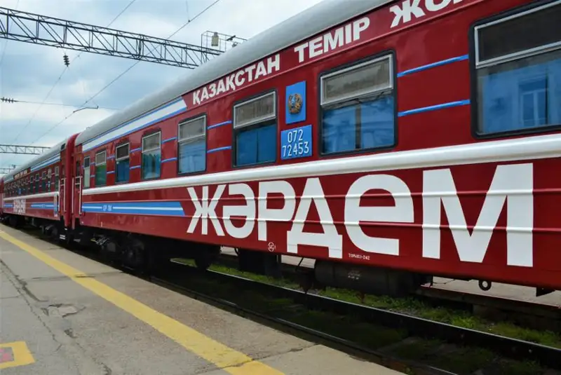 Медпоезд «Жәрдем» примет жителей Жамбылской области в октябре