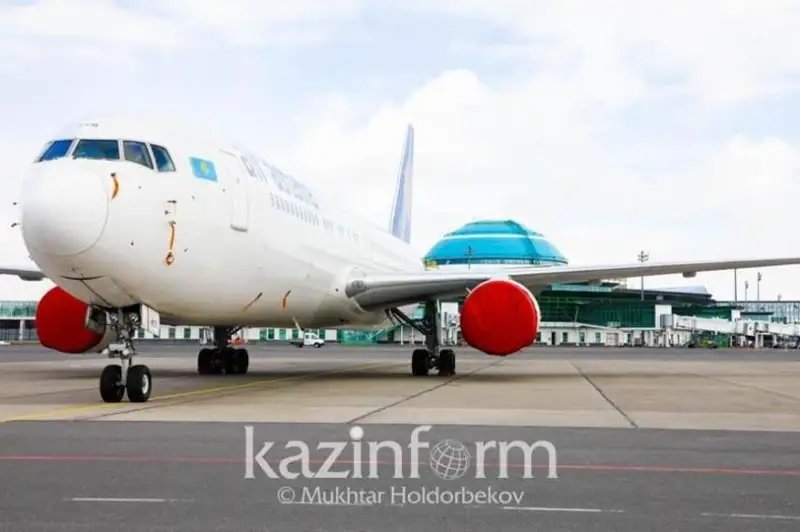 Astana áýejaıy janarmaı satatyn kezde ártúrli baǵa belgilep, báseke zańnamasyn buzǵan